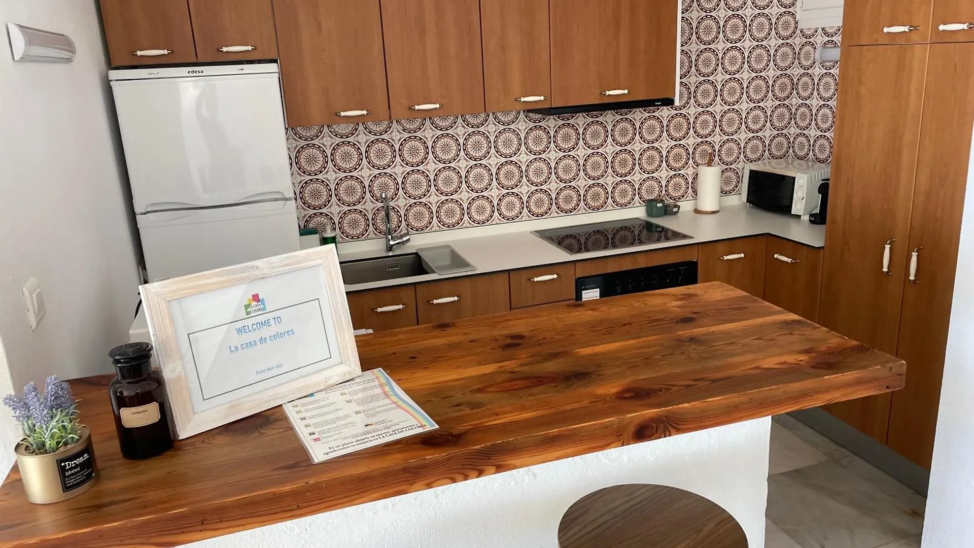La Casa De Colores إِستيبونا شقة